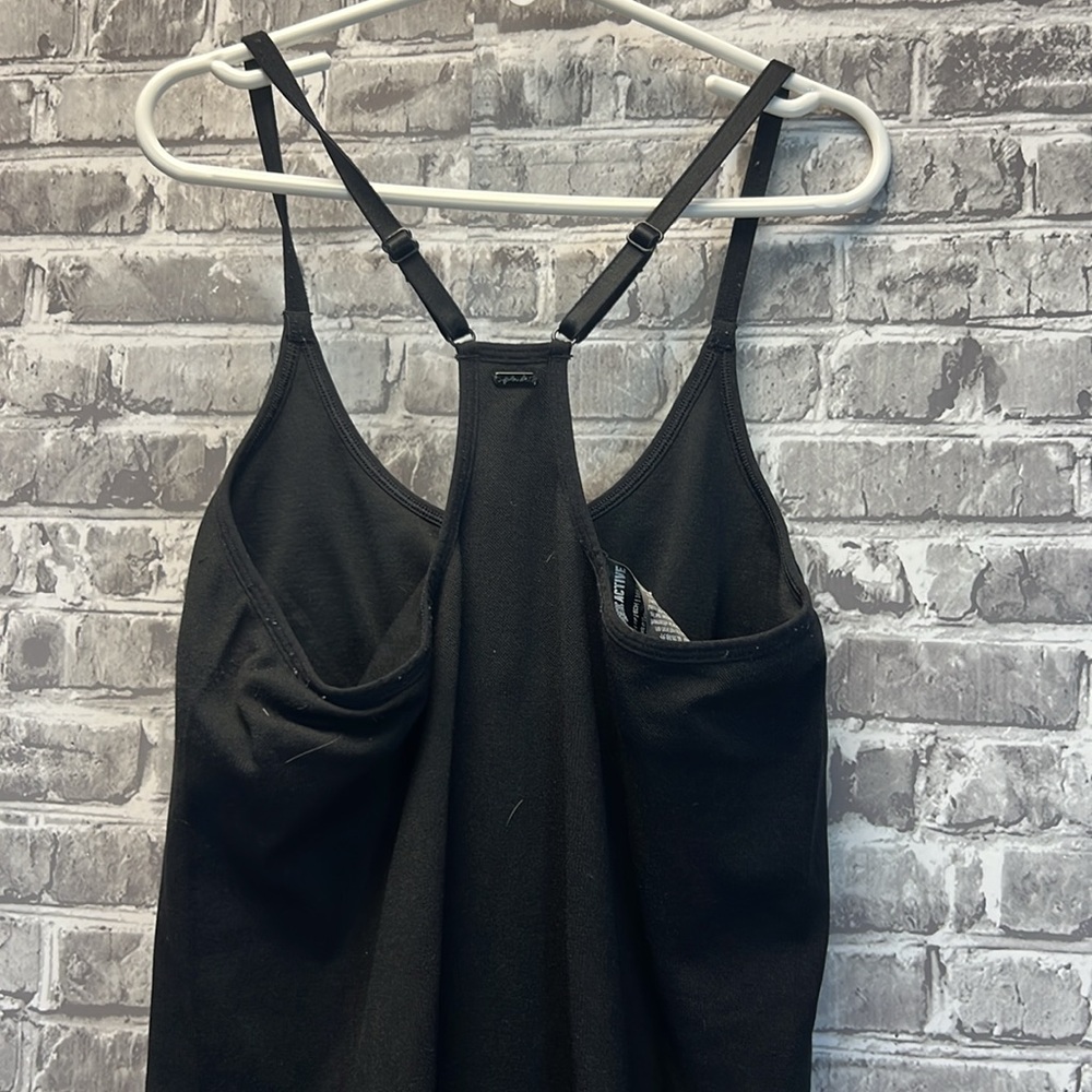 PINK ACTIVE‎ - Picture 3 of 9